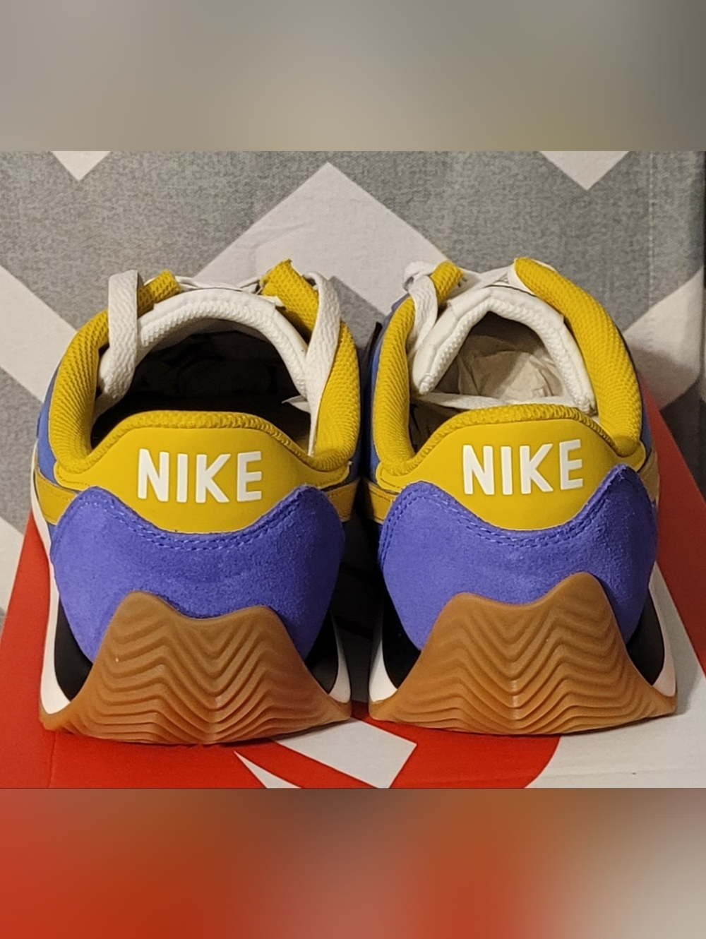 Nike Pacific women size 11 - Picture 3 of 5